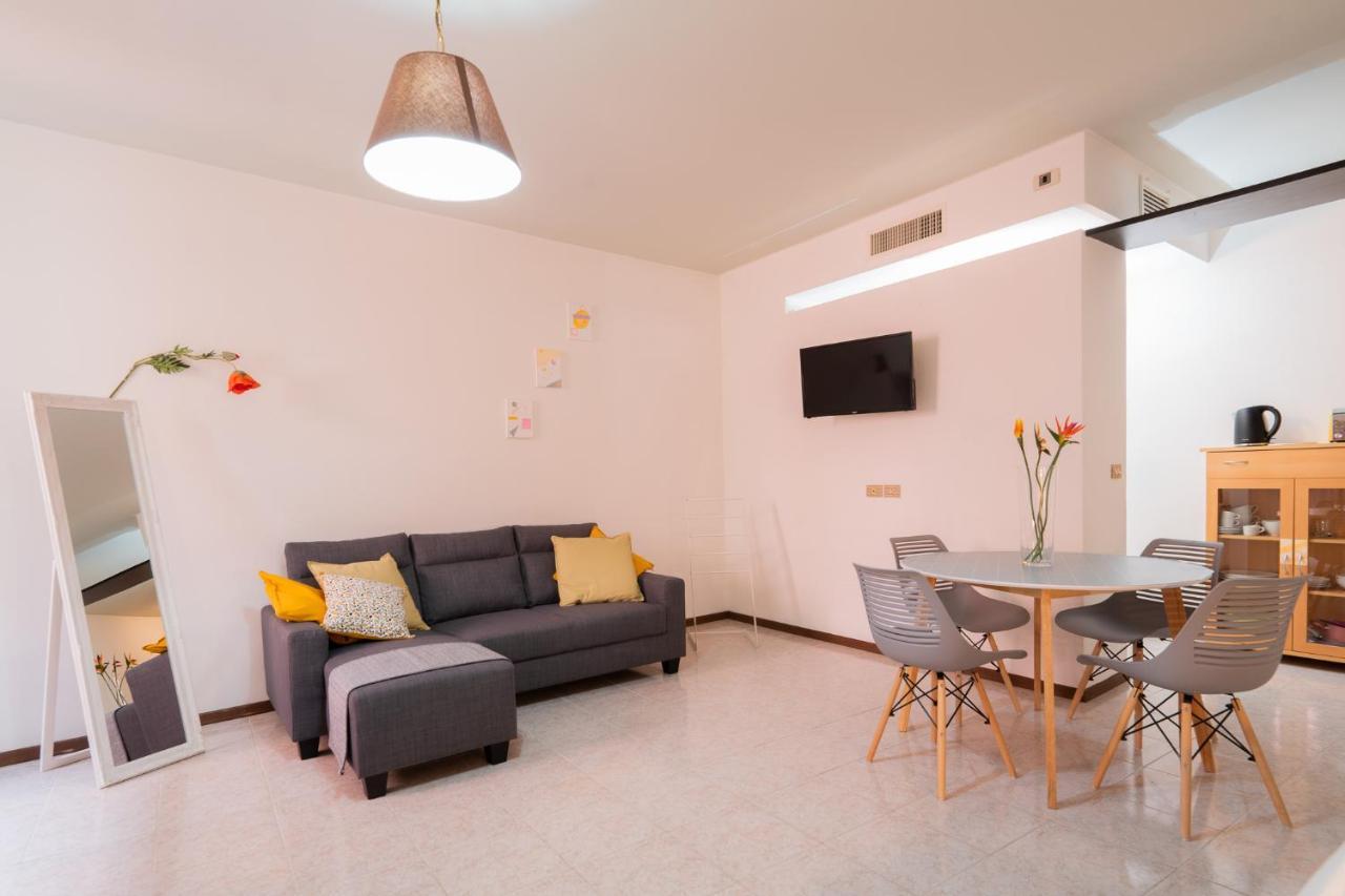 Mama Apartments Рива дел Гарда Екстериор снимка