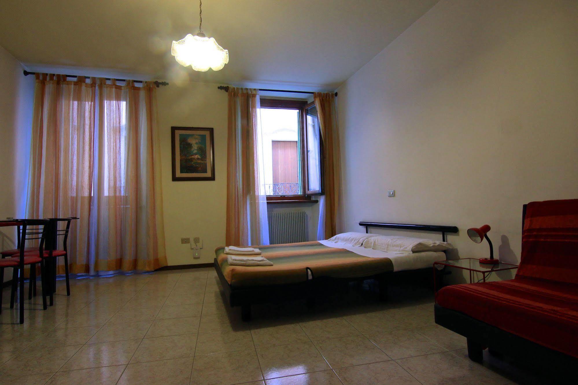 Mama Apartments Рива дел Гарда Екстериор снимка
