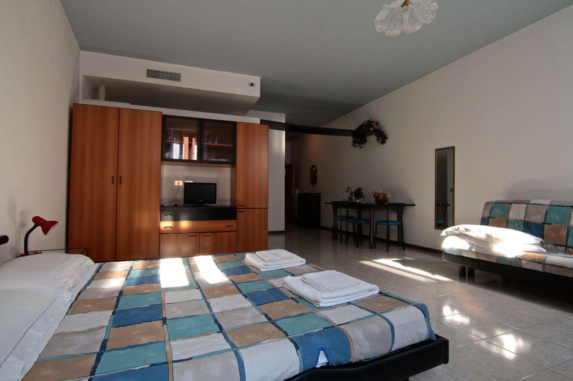 Mama Apartments Рива дел Гарда Екстериор снимка