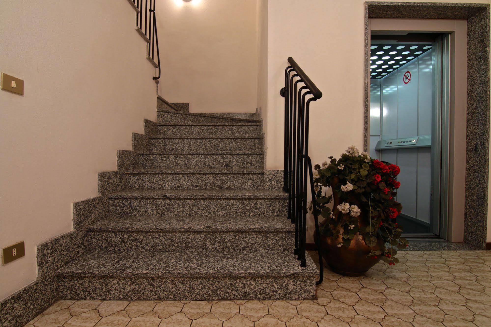 Mama Apartments Рива дел Гарда Екстериор снимка